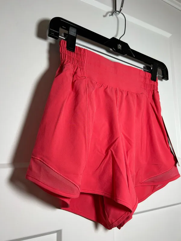 Lululemon size 2 shorts/Hotty hot shorts - Image 6