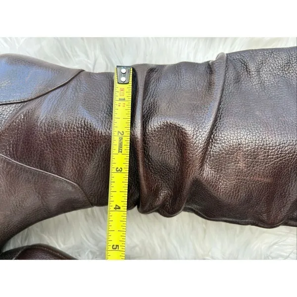 Gianni Bini brown high boots size small leather exterior - Image 11