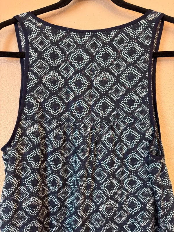 Converse Medium Navy Turquoise Blue Tile Geometric Henley Tank Top - Image 9