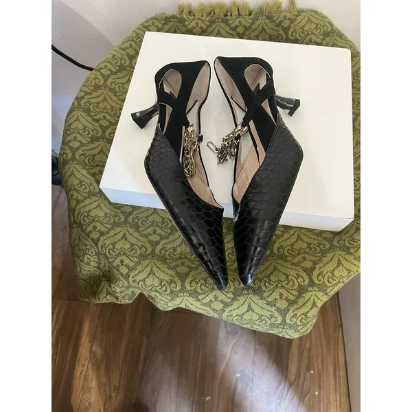 Louise et Cie Lo-Fiana Black Leather & Suede Chain Strap Pumps Heel Size 8.5 - Image 8