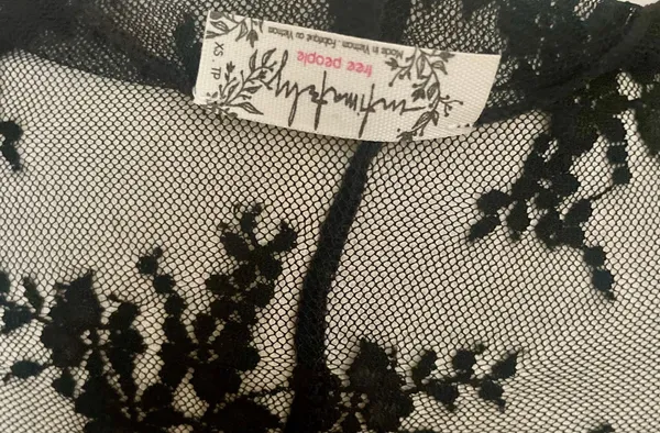 Free People Intimately XS Black Lace Long Sleeve Blouse - Image 4