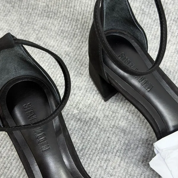 Steve Madden Size-6M Rae Black Suede Block Heel Ankle Strap Sandals - Image 9