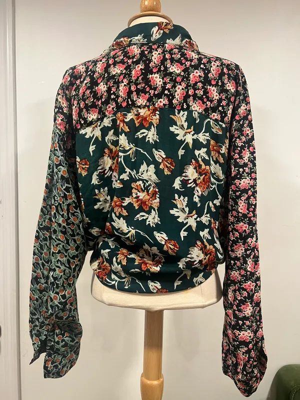 Vintage Women Floral Patchwork Blouse m Size L - Image 4