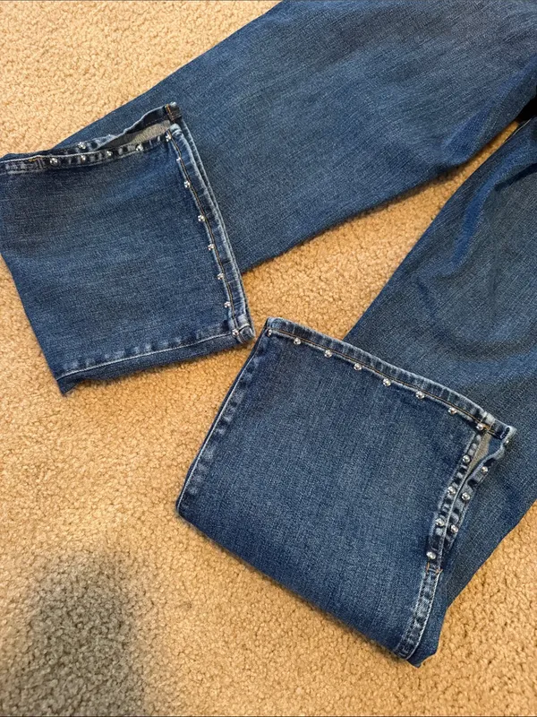 7 for all Mankind Slim Kick Jukebox Jeans with Hem Studs - Image 4