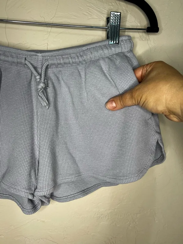 Brandy Melville‎ Summer Thermal Waffle Knit Blue Gray Short Shorts - Image 4