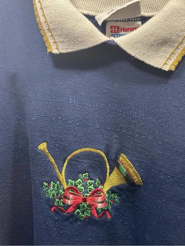 Vintage Hanes Navy Crewneck Sweater with Cream Collar Embroidered Horn size XL - Image 3