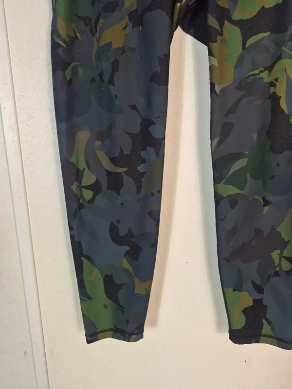 Old Navy Active Elevate Leggings - Image 3