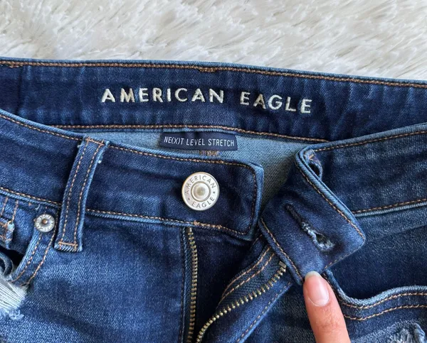 American Eagle High Rise Denim Shorts Size 0 - Image 3