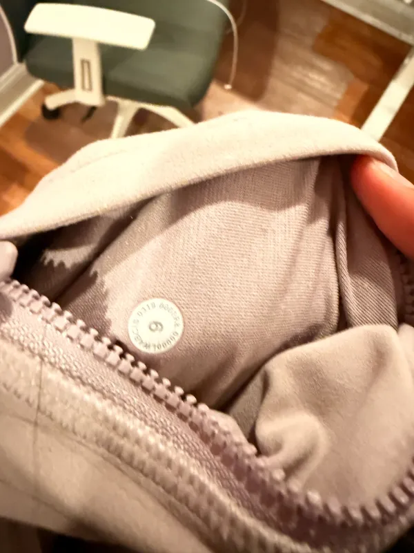 Lululemon Define Jacket Hooded Nulu purple - Image 4