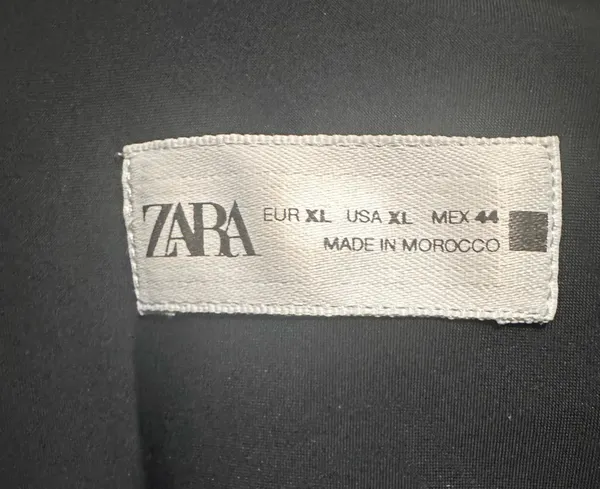 ZARA Men's Black Solid Dress Shirt XL Long Sleeve Button Front Point Collar - Image 3