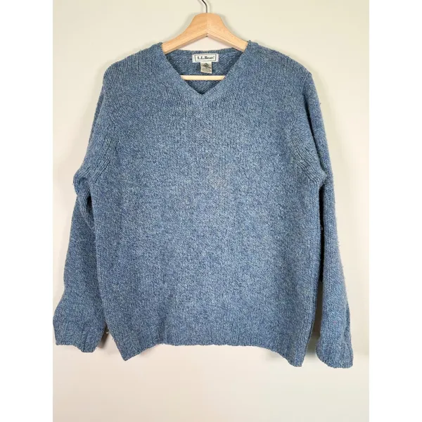 LL Bean Womens Blue Wool V-Neck Sweater Made in Scotland DC74‎ Medium - Image 2