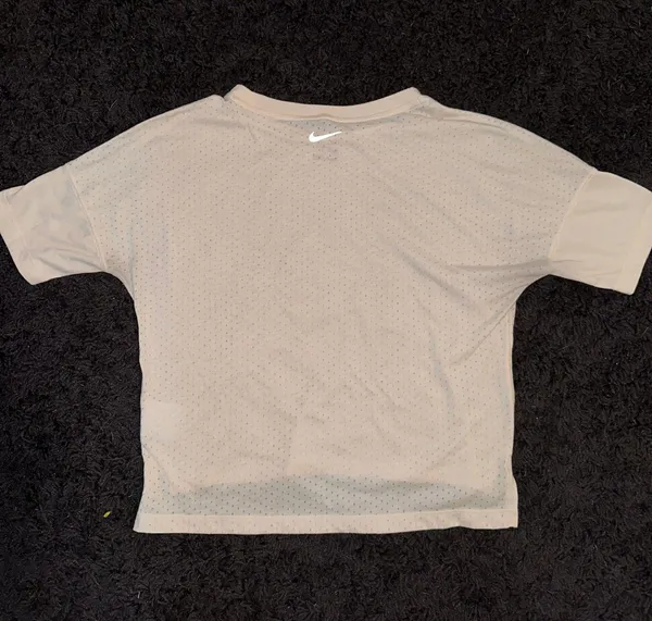 Nike Workout Shirt - Image 2