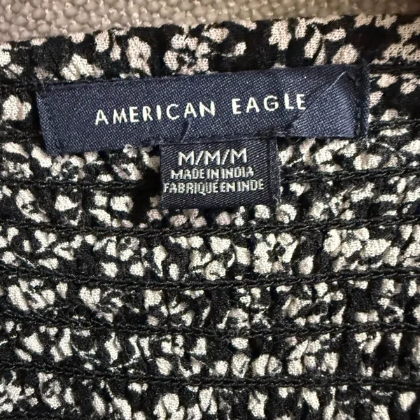 American‎ Eagle Floral Romper Medium Shortall Button Front Smocked Back Boho - Image 6