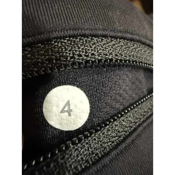 Lululemon Black Pleated Splatter Print Tennis Skort Size 4 Activewear Skirt flaw - Image 5