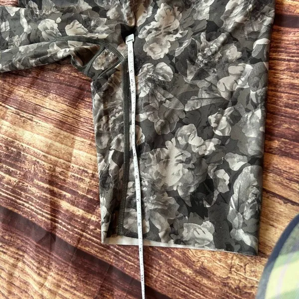 Women’s Offline Floral Grey Black Biker Short Size S - Image 3