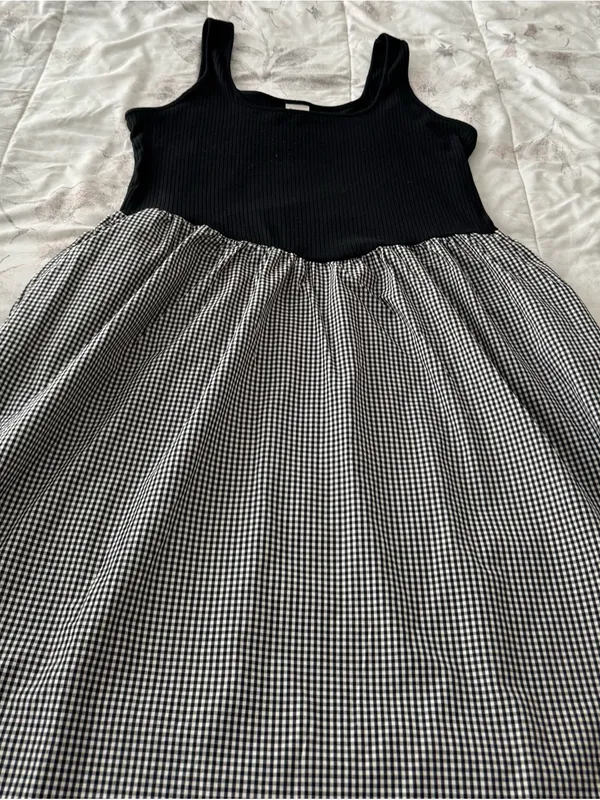 a new day Black Tank with Black-and-White Gingham Midi dress, size XL pinups - Image 11