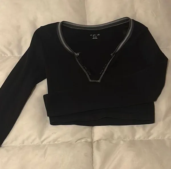 Urban Outfitters Long-sleeve - Image 2
