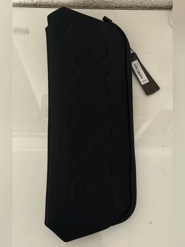 Skims neopreno black storage zip up pouch new with tags - Image 2