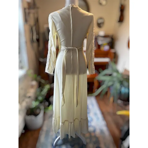 1970s Cream Prairie Dess Style Wedding Dress - Image 4