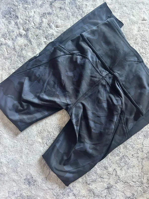 Lululemon Leggings - Image 3