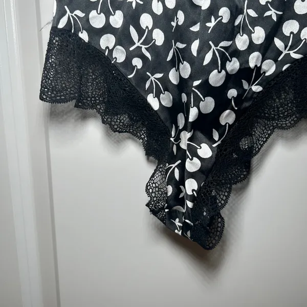 Victoria's Secret Black White Cherry Print Satin Lace Teddy Bodysuit Small - Image 3