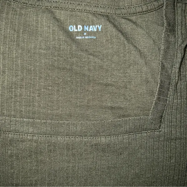 Old Navy Olive Green Ribbed Square Neck Long Sleeve Tee - Image 4