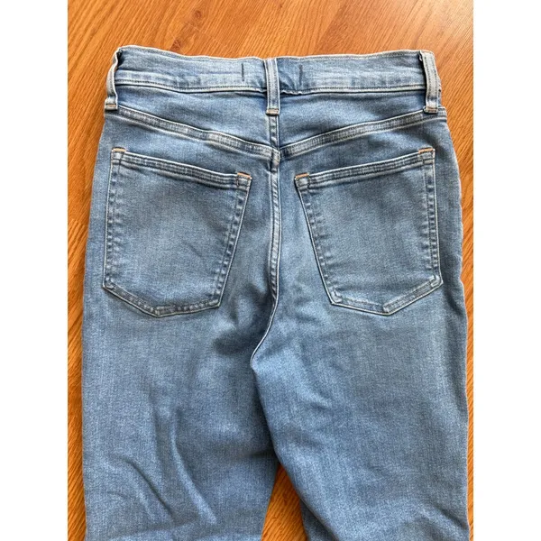 Abercrombie & Fitch Ultra High Rise The Flare Jeans Size 27 - Image 5