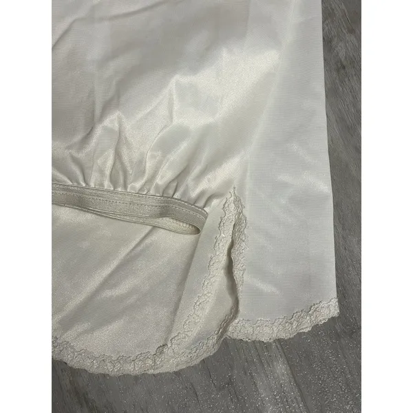 Vtg SILKY NYLON White LACE GAYMODE HALF SLIP Size S‎ Penney's E0126 - Image 6