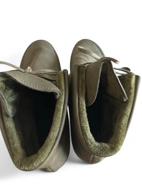 Green Leather Moccasins by Native Size 9.5 - Image 3