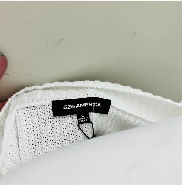525 America NWT Born In Brooklyn Sweater LARGE Cold Shoulder Ribbed Wide Sleeve White - Image 5