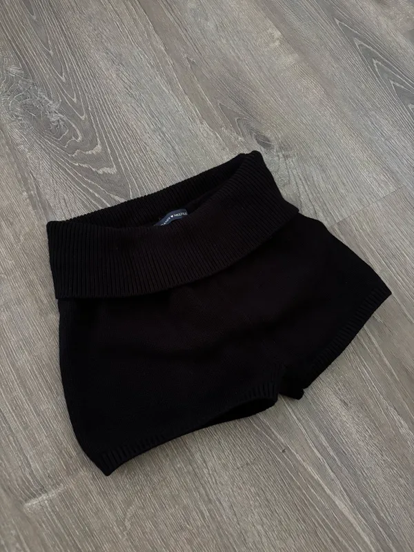 Brandy Melville Madeline knit shorts - Image 3