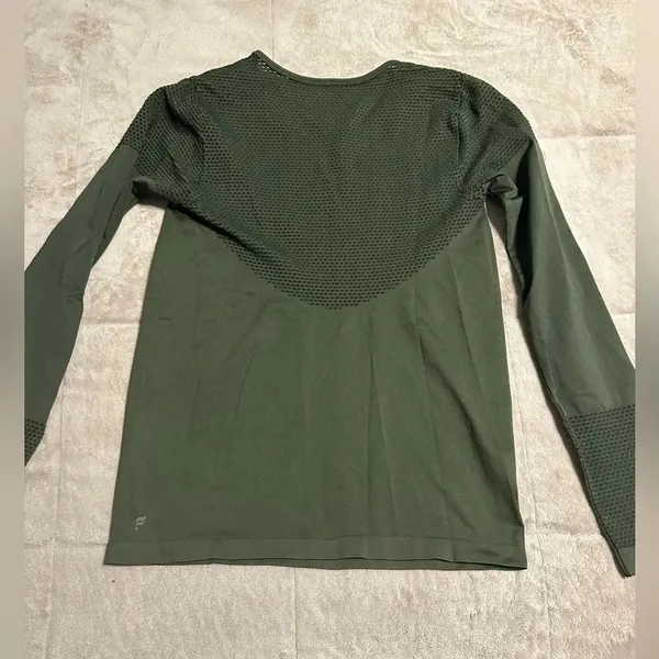 Fabletics Musetta Seamless Long Sleeve Top Olive Green Athleisure - Image 4