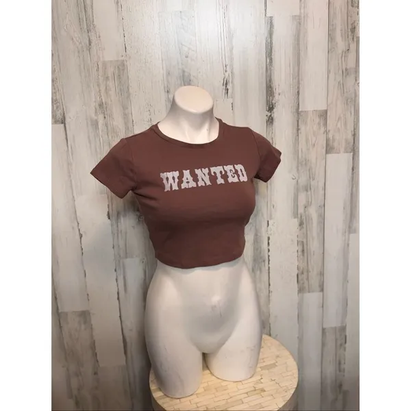 Garage Brown “Wanted” Graphic Cropped Tee – Size Medium - Image 3