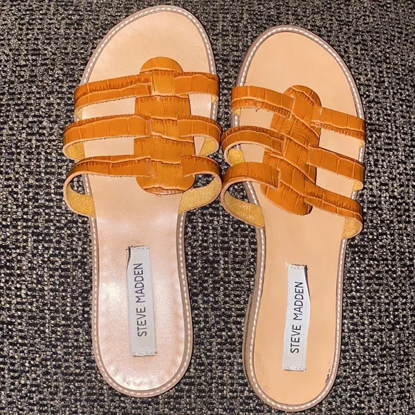 ✨ HP✨Steve Madden Slide Sandals✨ - Image 4