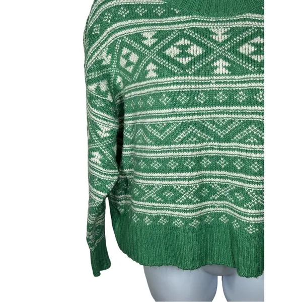 American Eagle Snowdrift Fair Isle Sweater | Green & White | Large - Image 7
