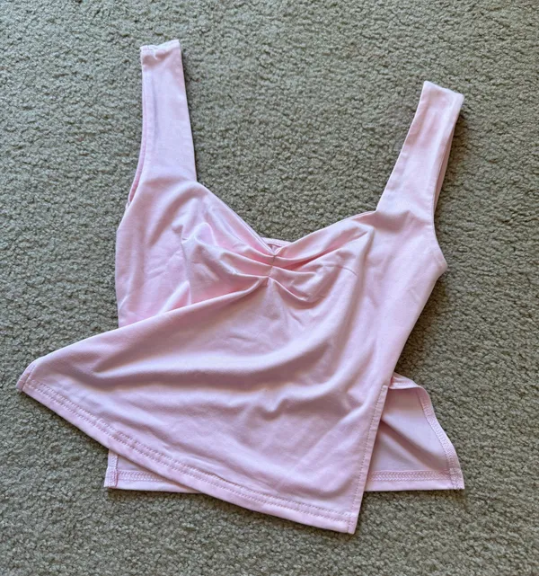 Amazon Pink Tank Top With Slits On Side - Image 2