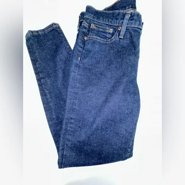 EUC J. CREW Toothpick women's jeans. Dark‎ wash. Size 29. - Image 2