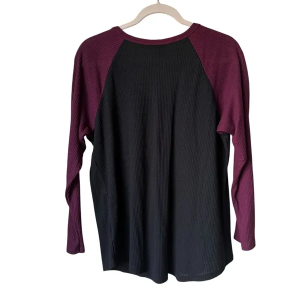 Torrid black and purple waffle knit raglan Henley plus size top 1 - Image 2