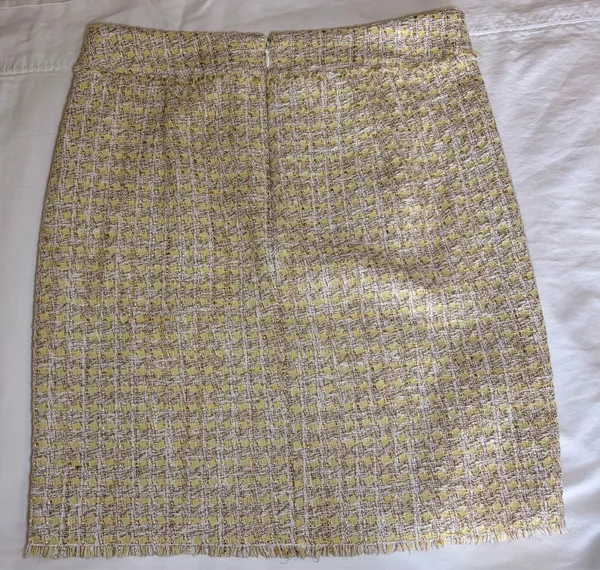 Ann Taylor Petite Yellow Tweed Pencil Skirt 4P Metallic Fringe - Image 3
