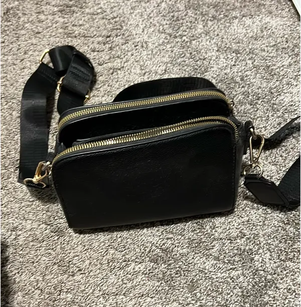 Amazon Black Crossbody Bag - Image 5