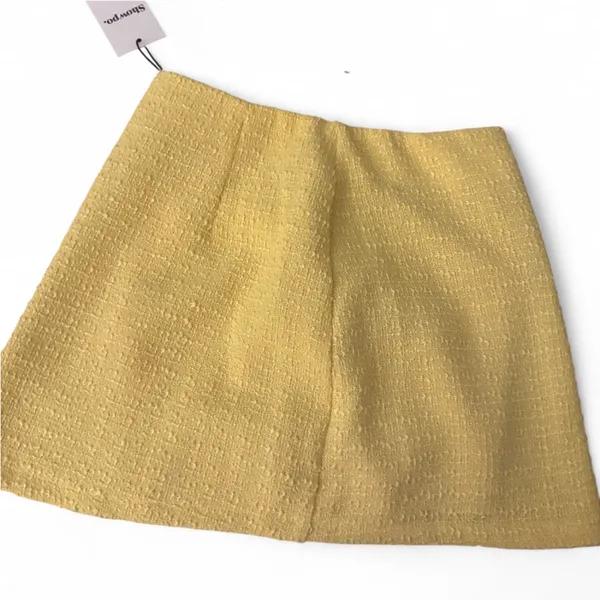 Showpo mika skort and vest size 4 NWT - Image 7