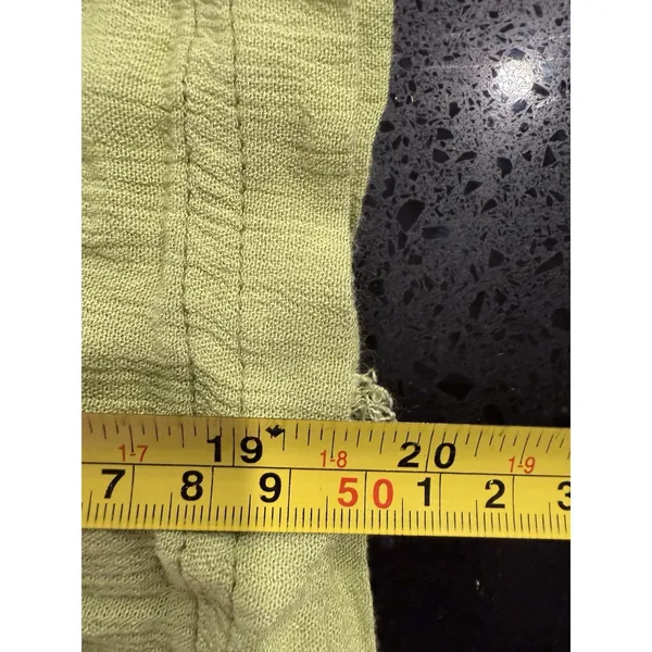 Out From Under Women's Juno Utility Cargo Short Pockets‎ Green Size Medium - Image 6