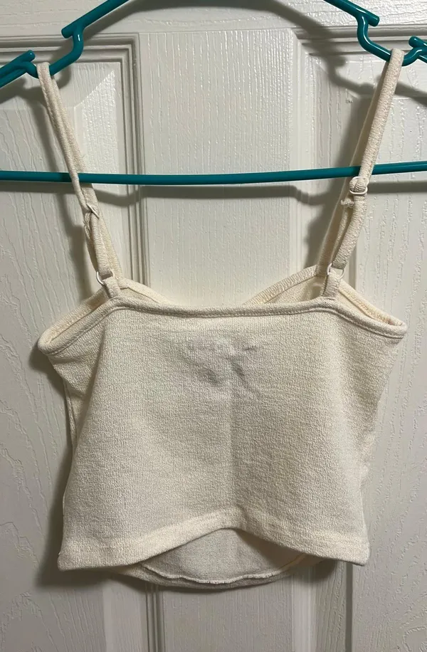 Outfitters Crop Tank - Image 3