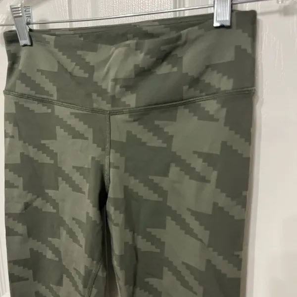 ALO green‎ Houndstooth Crop Legging size XS - Image 5