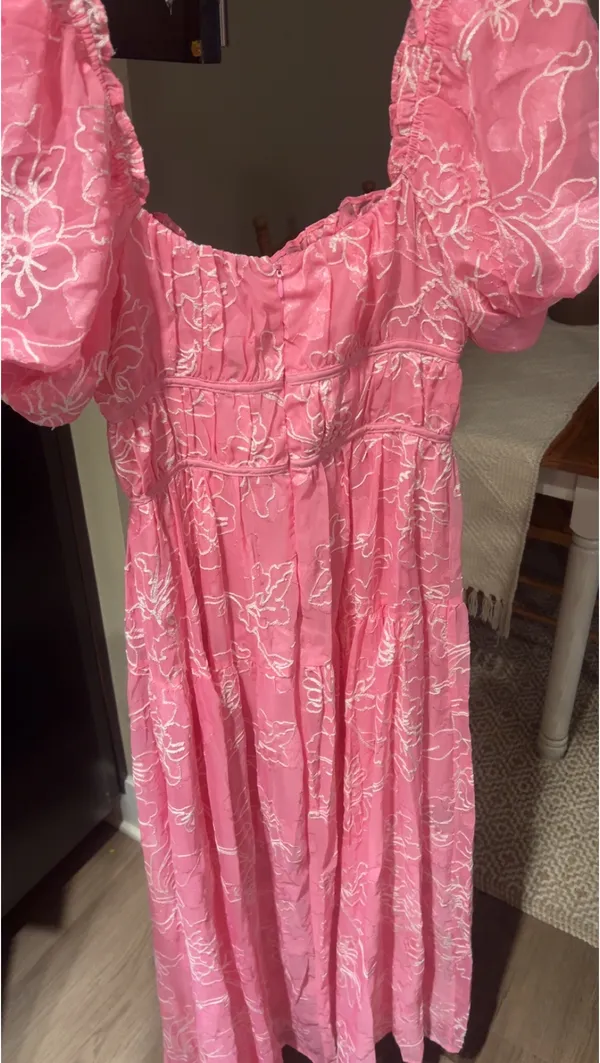 Fortunate One Pink Floral Maxi Dress - Image 4