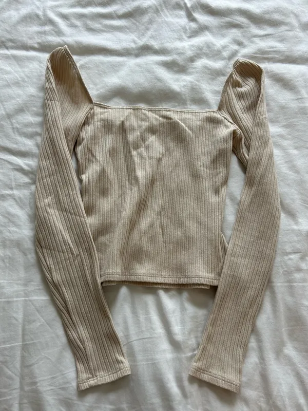 Reformation Long Sleeve Top - Image 3