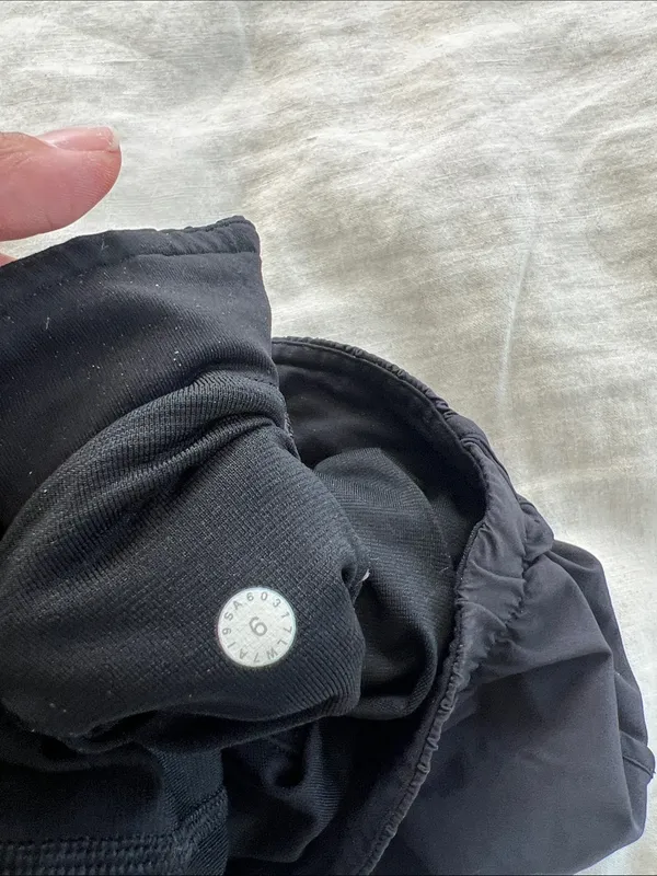 Lululemon Back In Action Short (2.5") in Black 6 - Image 7
