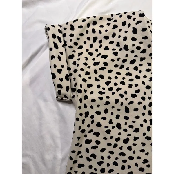 Melloday Dalmatian Print Short Sleeve Blouse Cream‎ Black Zip Back Small - Image 3