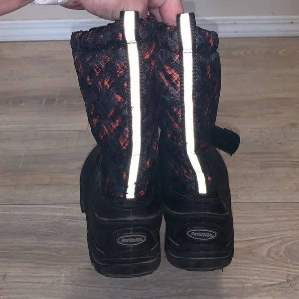 3M Thinsulate insulation womans 7 snow boots Black - Image 2