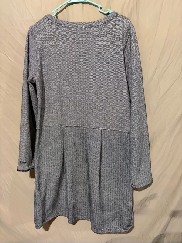 Patagonia dress - Image 3